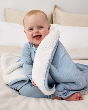 Light Fog Ribbed Mini Cloud Blanket®