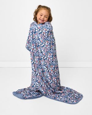 Petite Petals Large Cloud Blanket®