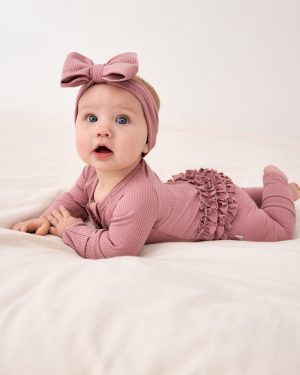 Rosewood Ribbed Ruffle Zippy